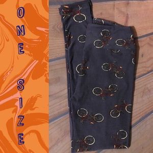 NEW LulaRoe “Bicycle” One Size (OS) Leggings